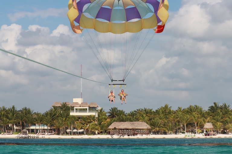Riviera Maya: parasailing-tourOphalen in Cancún
