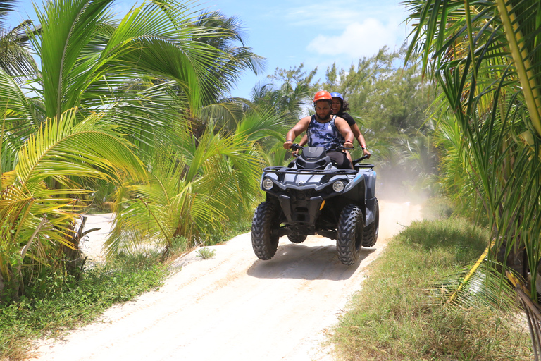 Ab Cancún: ATV Jungle Trail Adventure und Beach ClubDschungel-Trail-Abenteuer im Doppel-Quad mit Zugang zum Beach Club