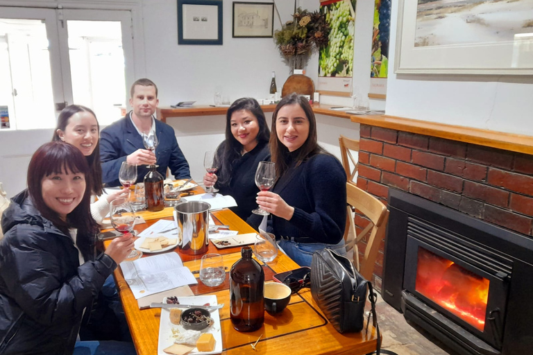 Hobart: Weingut, Destillerie und Brauerei - Geführte Verkostungstour