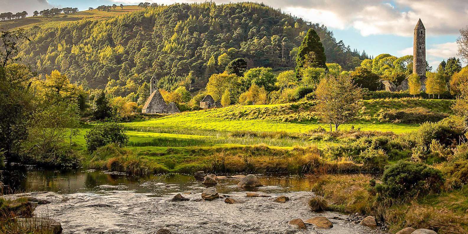 From Dublin: Glendalough Wicklow Mountains Morning Tour