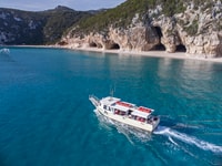 Cala Gonone, Guided Boat Tour to Cala Luna Beach - Housity