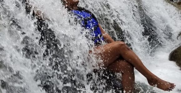 Montego Bay: Guided Tour of Dunn&#39;s River Falls and Park