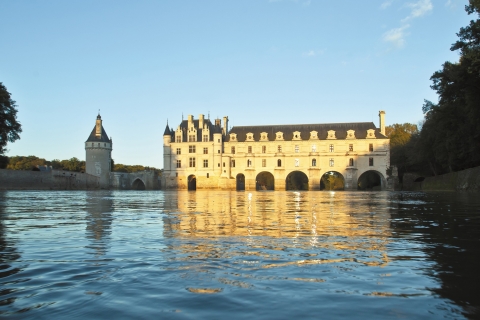 De Tours : Excursion en petit groupe d'une demi-journée au château de ChenonceauExcursion en petit groupe d'une demi-journée au château de Chenonceau au départ de Tours