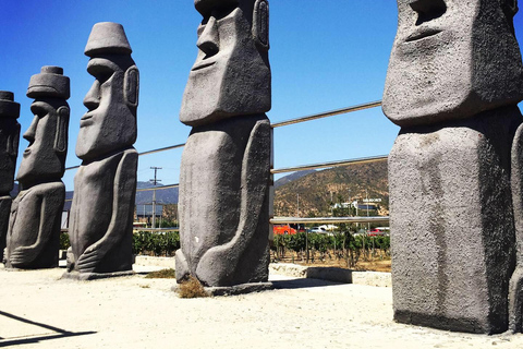 Santiago: Valparaiso + Viña del Mar Classic Guided Tour of Heritage Richness Santiago: Valparaíso + Viña del Mar Classic Guided Tour - Rich Heritage