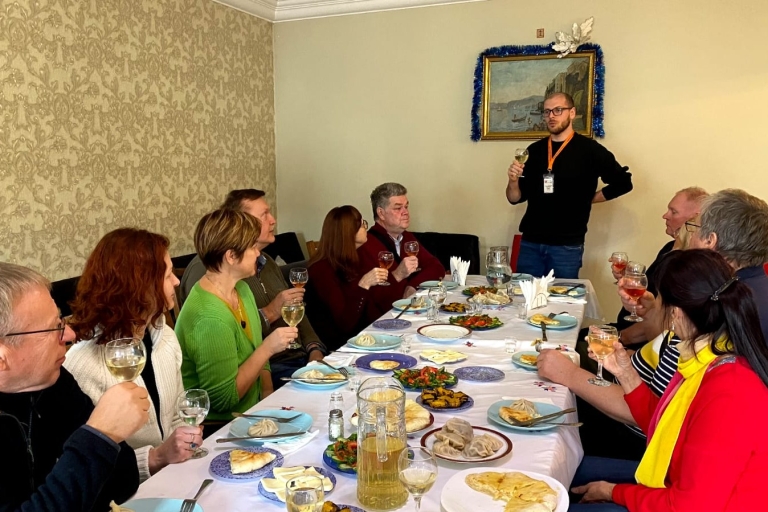 Aus Tiflis: Verkostung von Speisen und Getränken mit Kochkursen