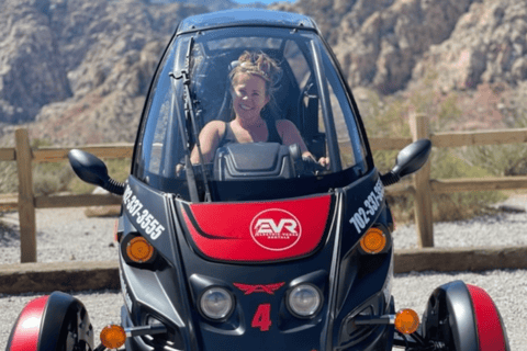 De Las Vegas: Aventura de carro elétrico autônomo na Red RockDe Las Vegas: Red Rock Electric Car Self Drive Adventure