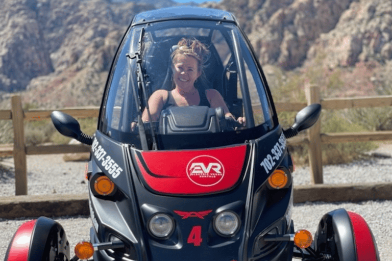 De Las Vegas: Aventura de carro elétrico autônomo na Red RockDe Las Vegas: Red Rock Electric Car Self Drive Adventure