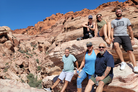 De Las Vegas: Aventura de carro elétrico autônomo na Red RockDe Las Vegas: Red Rock Electric Car Self Drive Adventure