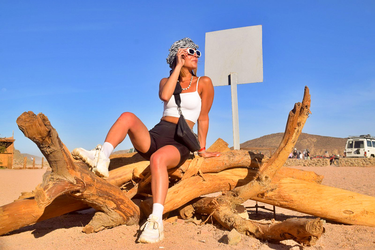 Hurghada: Passeio de Quadriciclo pelo Deserto, Aldeia Beduína e Passeio de CameloPasseio de quadriciclo individual e passeio de camelo