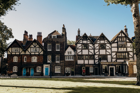 伦敦塔导览之旅（含王冠珠宝参观及河轮巡游）伦敦塔私人游览（含皇冠珠宝和游船