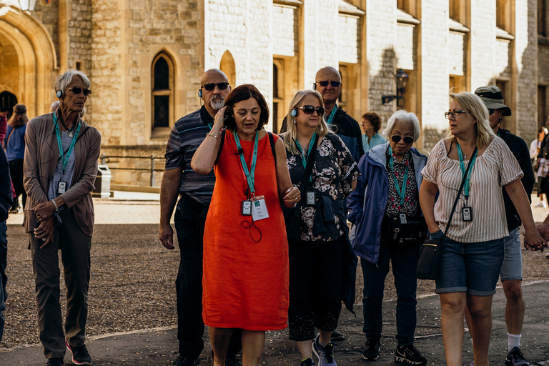 伦敦塔导览之旅（含王冠珠宝参观及河轮巡游）伦敦塔私人游览（含皇冠珠宝和游船