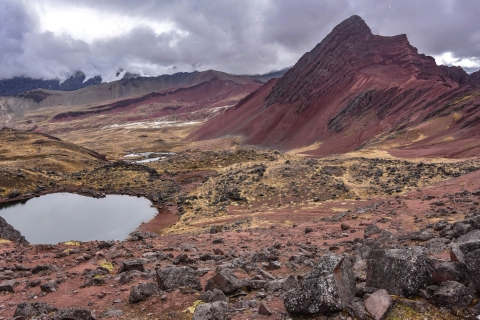 Depuis Cusco : Circuit de 2 jours et 1 nuit dans la Montagne des Sept Couleurs