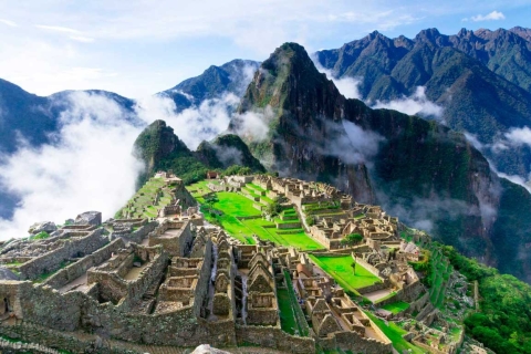 Sacred Valley and Machu Picchu 2 Day 1 Night Tour