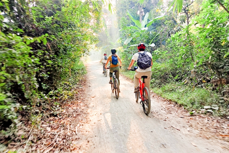 Journée complète de cyclotourisme dans la campagne de Battambang