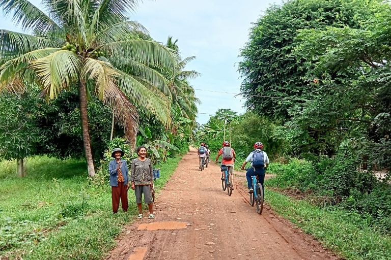 Półdniowa jazda na rowerze: poznaj wieś Battambang i zachód słońca