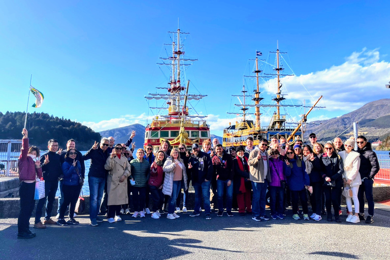 Desde Tokio: tour de 1 día a monte Fuji y crucero en HakoneTour con almuerzo desde Matsuya Ginza, vuelta en autobús