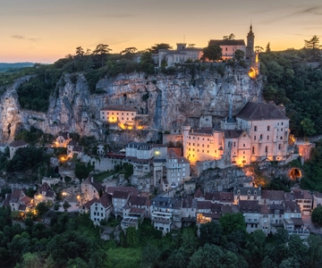 Sarlat'tan: Rocamadour Köyü Yarım Günlük Gezi