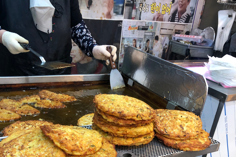 Seoul: Guidad Foodie Walking Tour med provsmakningarSeoul: Hemlig rundtur med mat