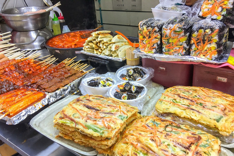 Seoul: Guidad Foodie Walking Tour med provsmakningarSeoul: Hemlig rundtur med mat