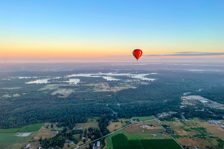 Seattle: Mt. Rainier Sunrise Hot Air Balloon Ride