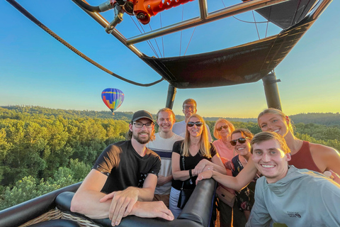 Walla Walla: Wine Country Hot Air Balloon Flight at Sunset