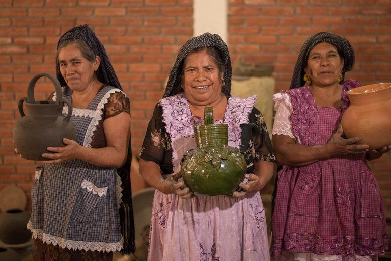 Oaxaca: Artisanal Mezcal, Alebrijes, and Zapotec Weaving