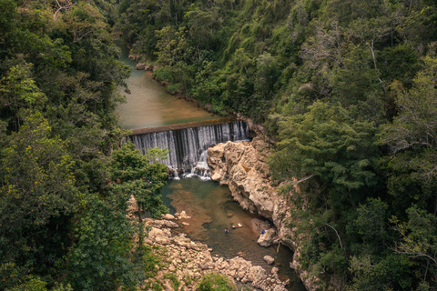 Depuis San Juan : Journée complète d'aventure dans les grottes et les chutes d'eau