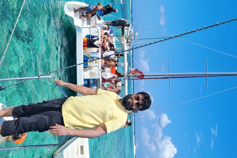 Catamaran trip to Ilot Gabriel. Snorkelling and bbq lunch.