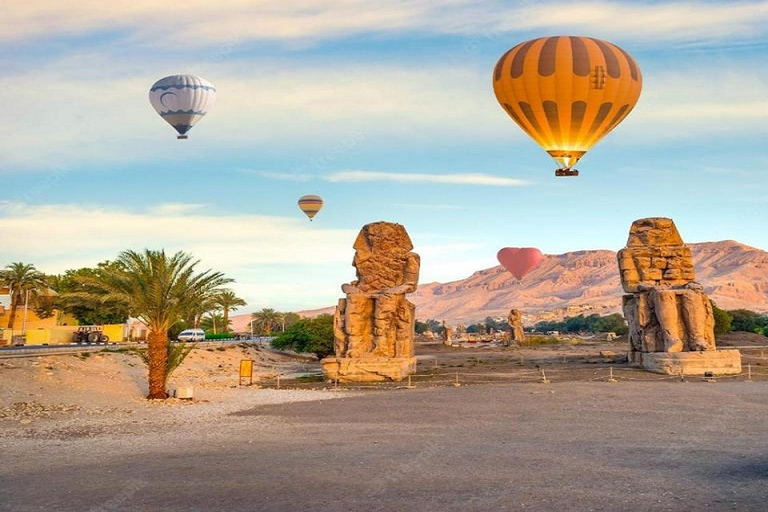 Von Hurghada: 6-tägige Kreuzfahrt nach Assuan mit Heißluftballon