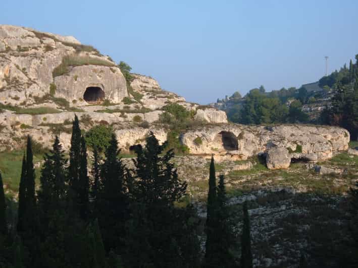 Gravina in Puglia "James Bond 007" Visita guiada a pie GetYourGuide