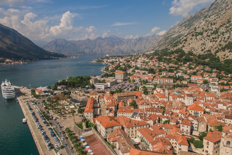 Montenegro: Kotor, Lovcen en Cetinje dagtour met gidsGroepsreis vanuit Becici