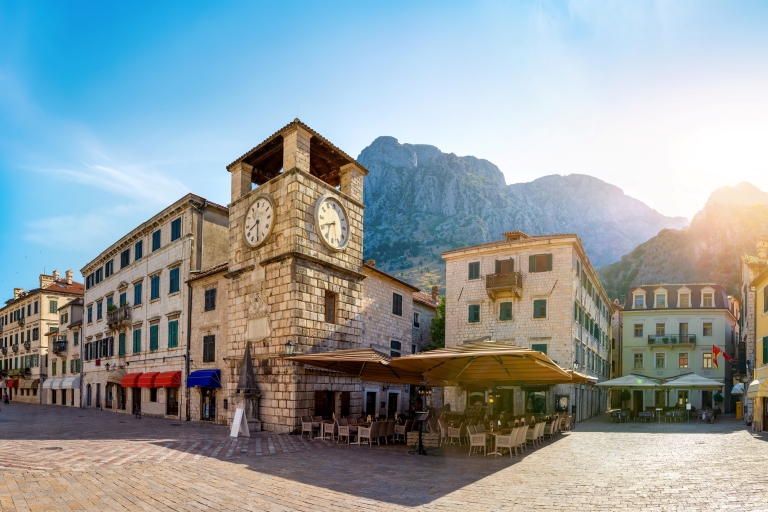 Czarnogóra: Kotor, Lovcen i Cetinje - jednodniowa wycieczka z przewodnikiemWycieczka grupowa z Budvy, Slavija