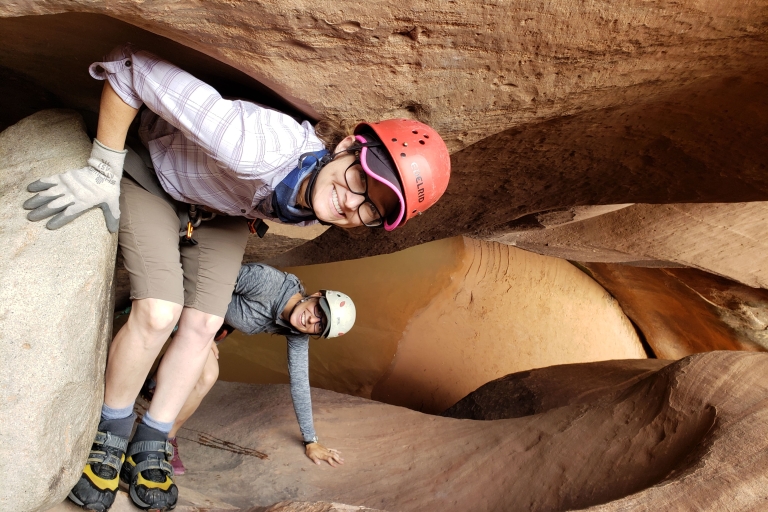 From Moab: Half-Day Canyoneering Adventure in Entrajo Canyon