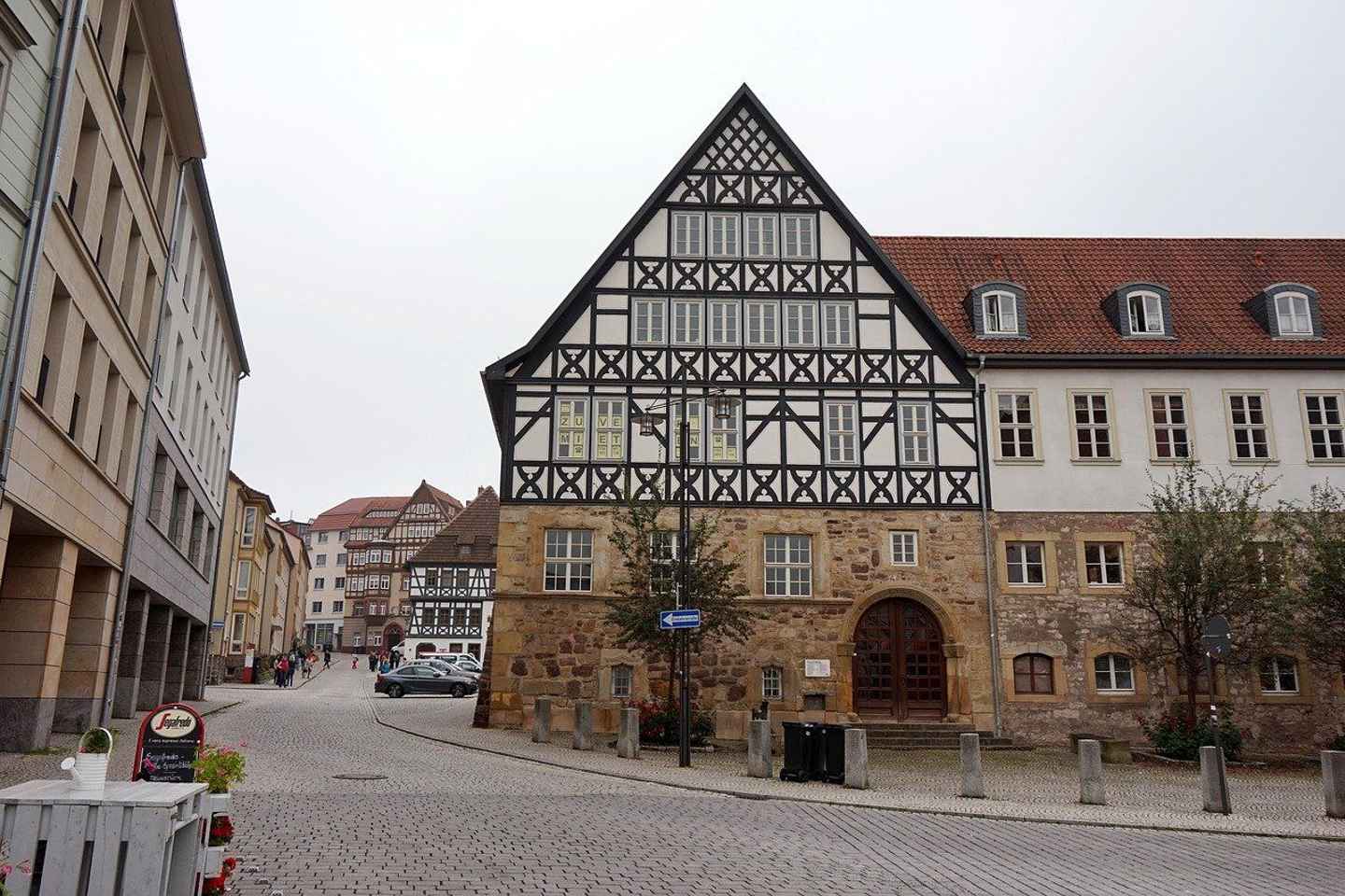 エアフルト：プライベートガイド付き散策ツアー