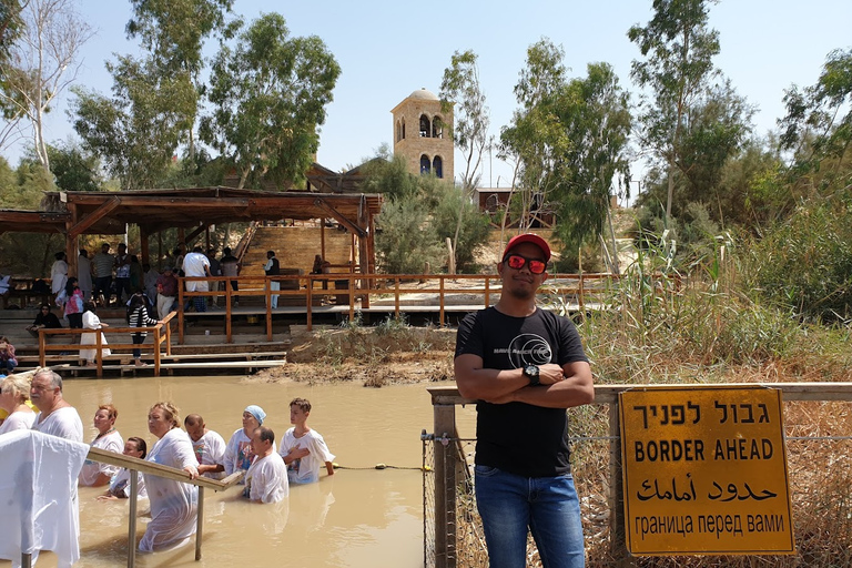 Vanuit Jeruzalem: halve dagtrip naar Jericho en de rivier de JordaanVanuit Jeruzalem: halve dagtour Jericho en Jordaan