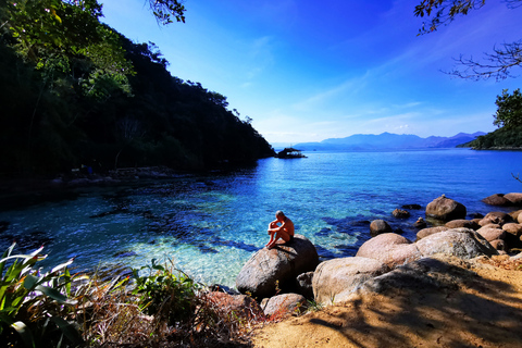 Ilha Grande: 6-stündige Speedboat Tour zu den blauen und grünen Lagunen