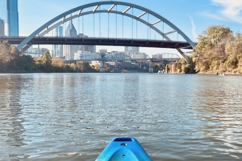 Nashville: Downtown Skyline Kayak Rental (z transferem)