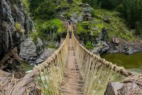 De Cusco: Viagem de 1 dia à Ponte Inca de Qeswachaka com comida
