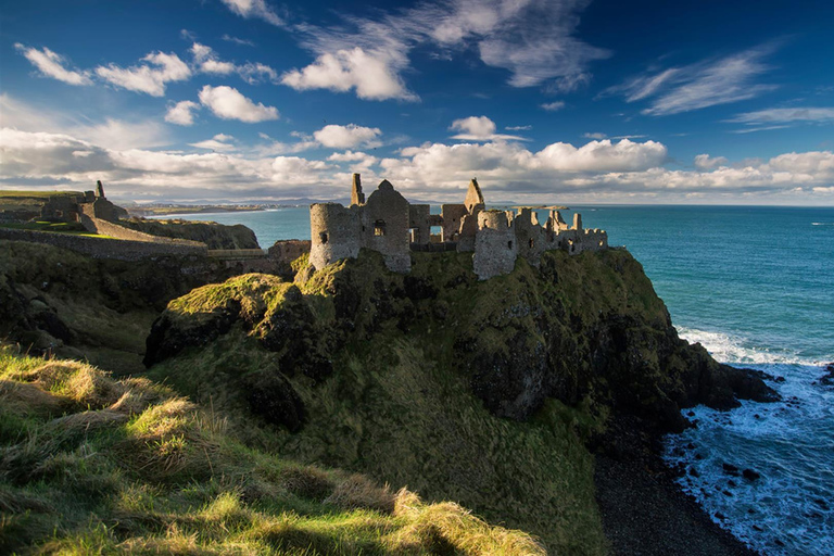 Belfast: Giant's Causeway Coastal Adventure with Admissions