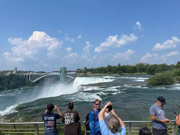 Niagara Falls: Small-Group Tour with Maid of the Mist Ride | GetYourGuide