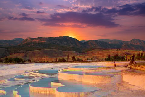 From Istanbul: Bodrum and Pamukkale Day Tour with Flights