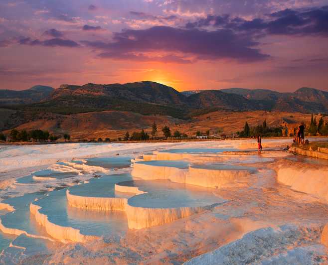 From Istanbul: Bodrum and Pamukkale Day Tour with Flights