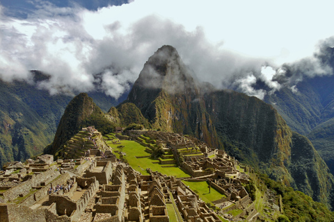 Tour Cusco i Machu Picchu 6 dni 5 nocyZwiedzanie Cusco i Machu Picchu 6 dni i 5 godzin