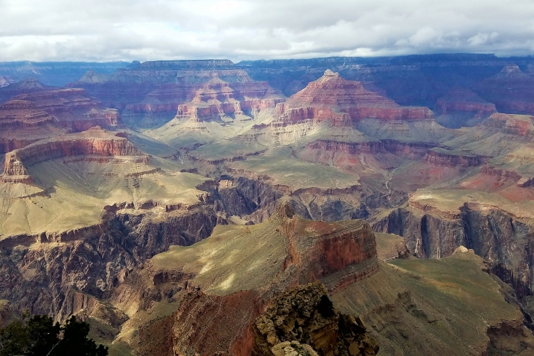 Van Sedona/Flagstaff: privé Grand Canyon-tour met lunch