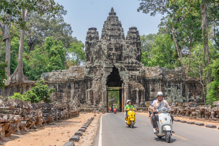 Siem Reap: całodniowa wycieczka po Vespa of Angkor Park z lunchem