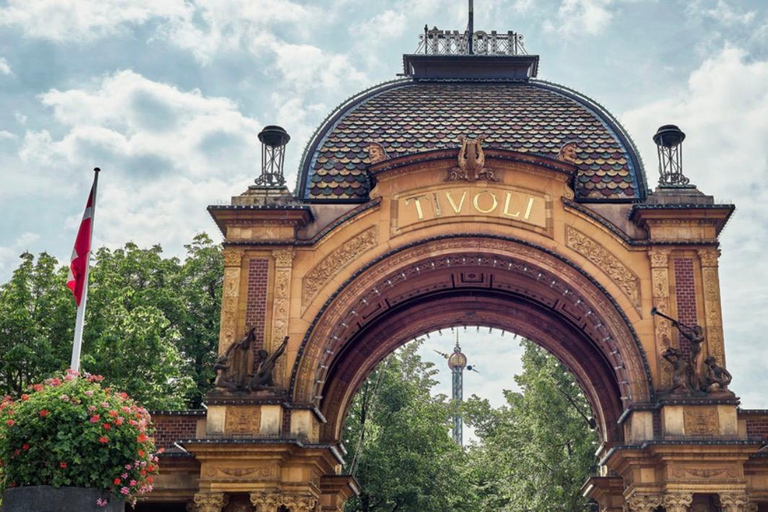 Gothenburg: Copenhagen Private Day Trip with Guide