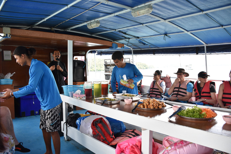 Phuket: James Bond Island Tour with Sea Cave Kayaking