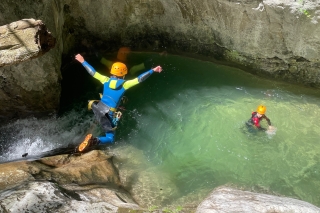 Discovery of canyoning on the Vercors