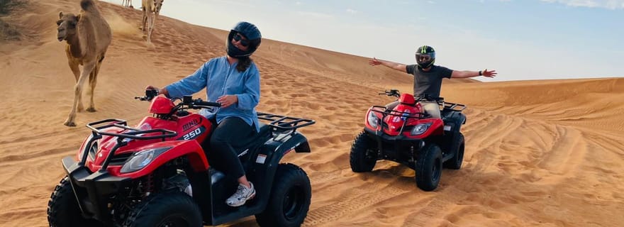 Dubaï : Safari aventure, quad, balade à dos de chameau et rafraîchissement
