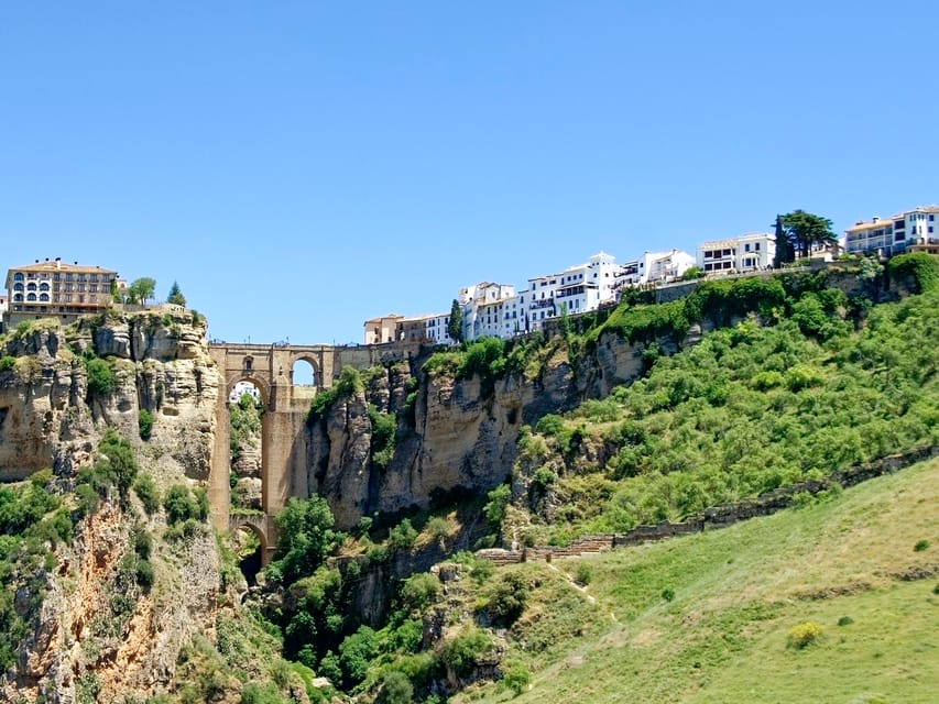 Desde La Costa Del Sol Ronda Y Setenil Tiempo Libre Getyourguide